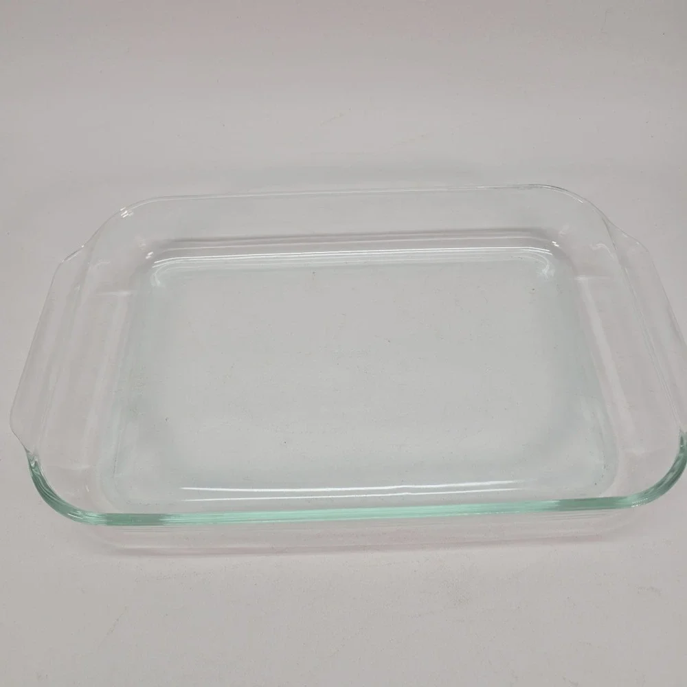 PYREX  Vintage 234-R 4QT -4L 15 X 10 X 2 BAKING DISH CASSEROLE